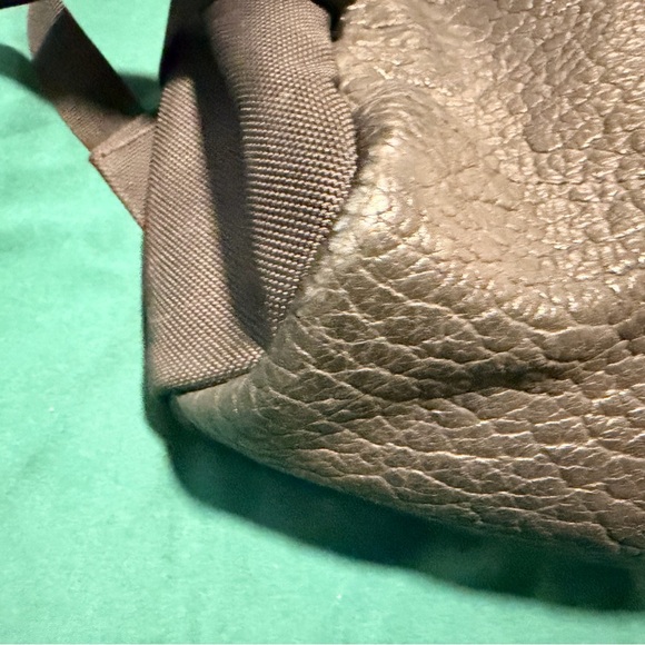 Topo Designs x Uncrate Rover Pack - Picture 5 of 8